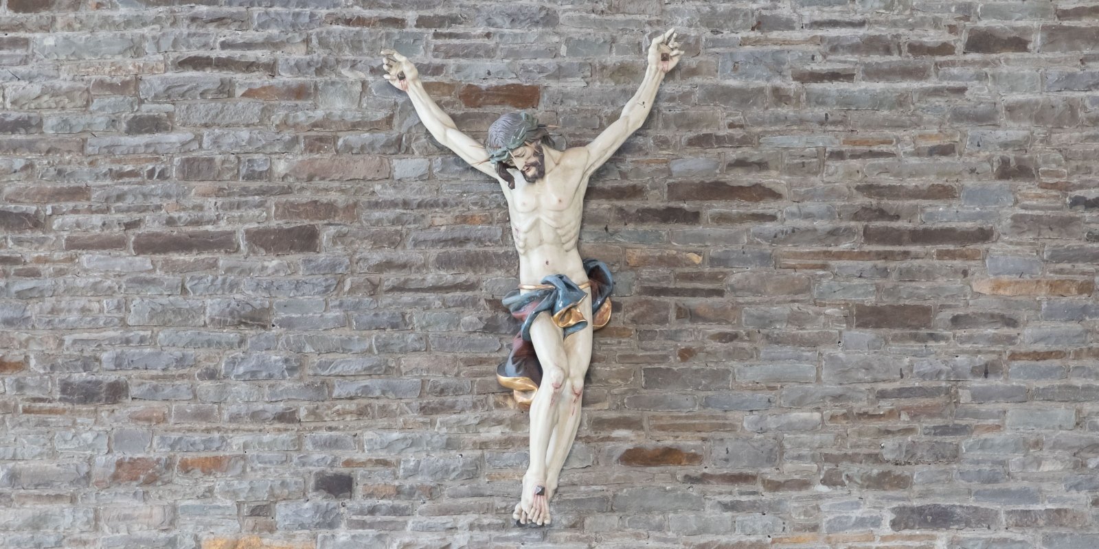 200505_1713_kath Kirche Hoffnungsthal Corpus (c) Hubert Wischeler